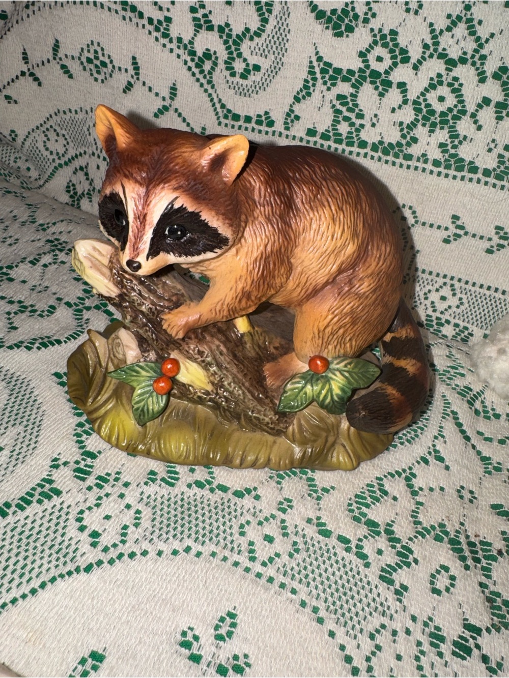 Vintage Ceramic Raccoon on Stump Figurine Mexico CC 113 Country Farm Cottage